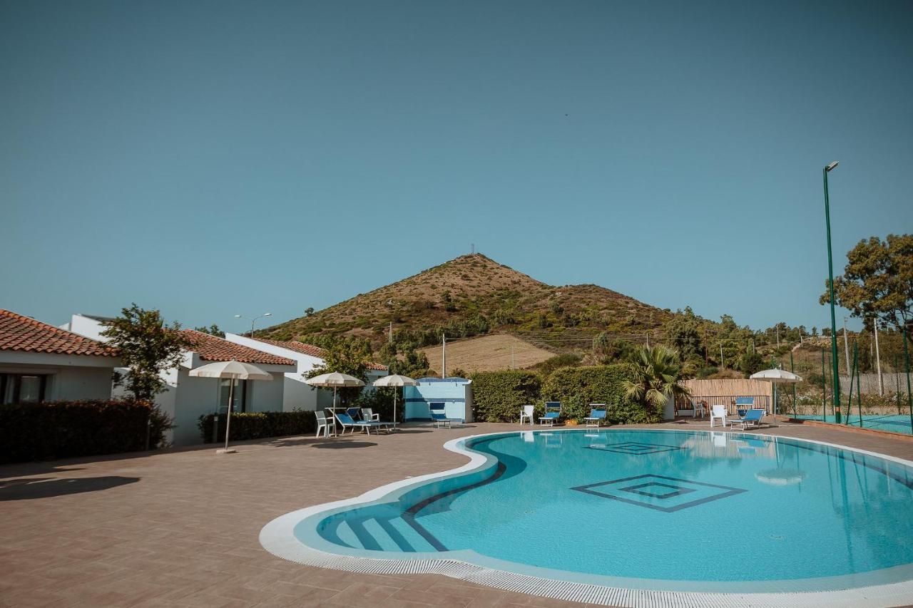 Resort Fior Di Sardegna Posada  Luaran gambar