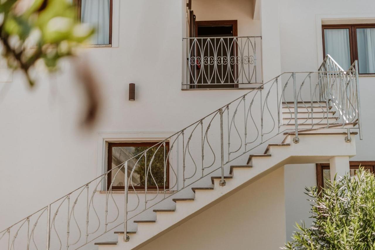 Resort Fior Di Sardegna Posada  Luaran gambar